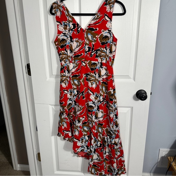 Sam Edelman red floral asymmetrical dress, size 6, flounce, elastic waist - Picture 7 of 11